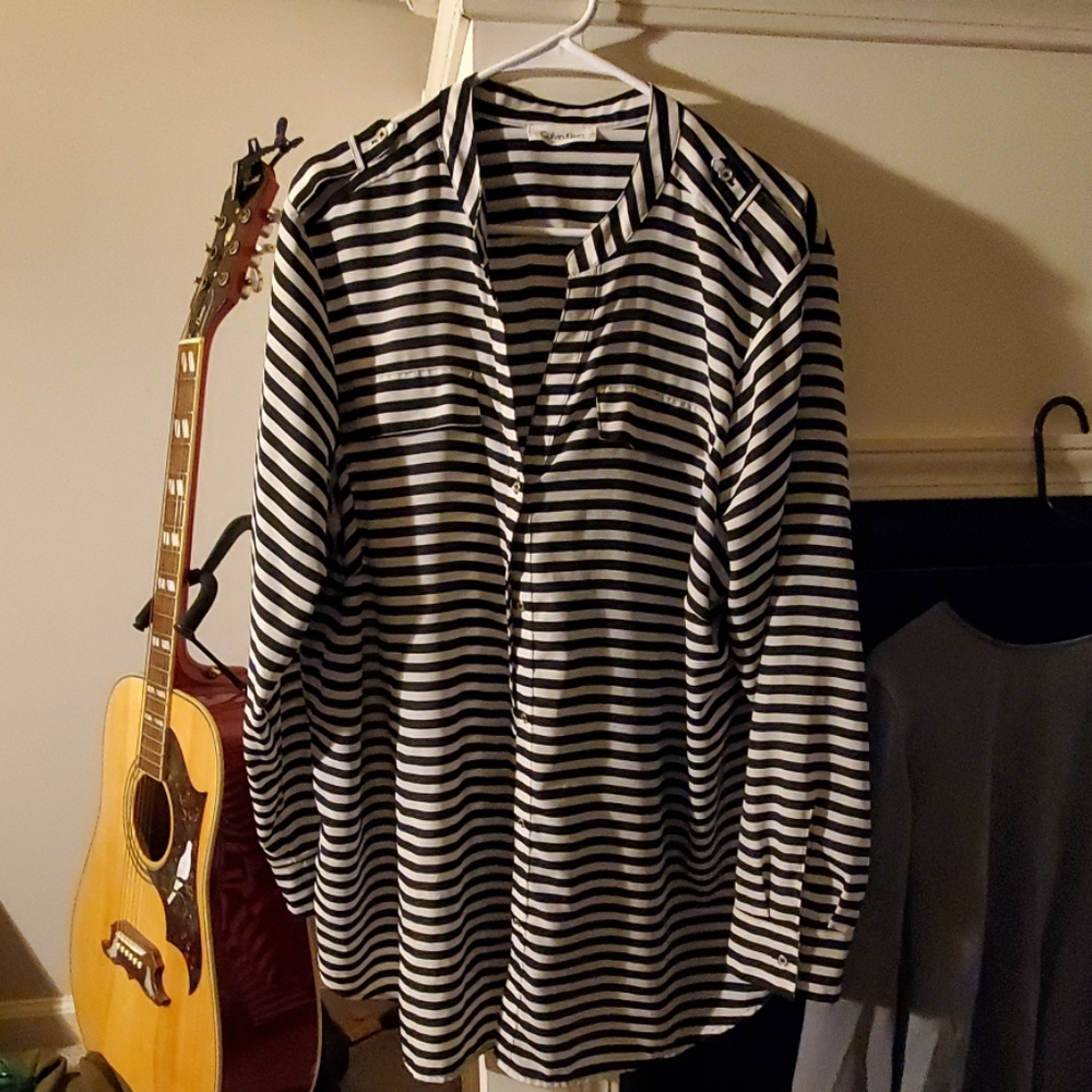 Black and white striped Calvin Klein blouse 2x
